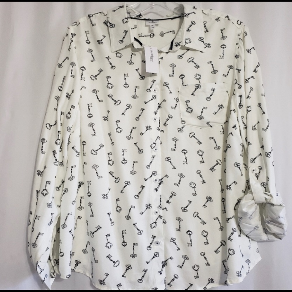 🆕 IVORY BUTTON-DOWN BLOUSE / KEY DESIGN 1X